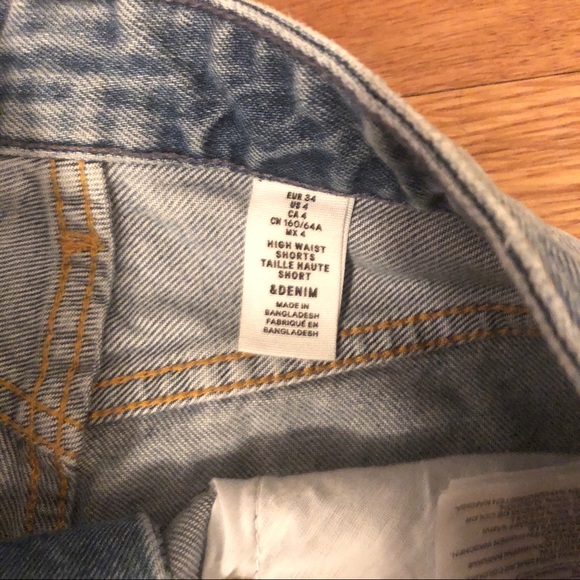 SOLD Bundle Denim Shorts 25/26 - Picture 6 of 7